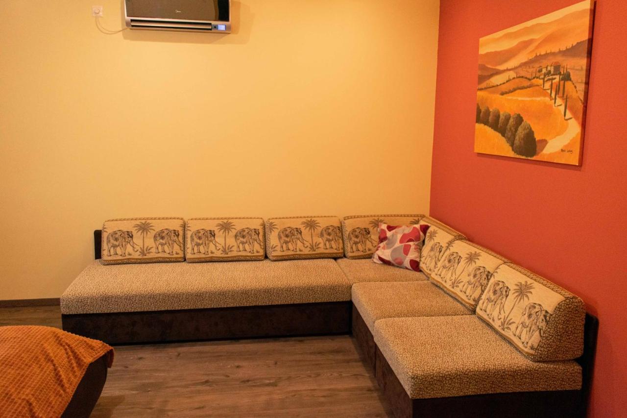 Borostyan Apartmanhaz Mórahalom Extérieur photo