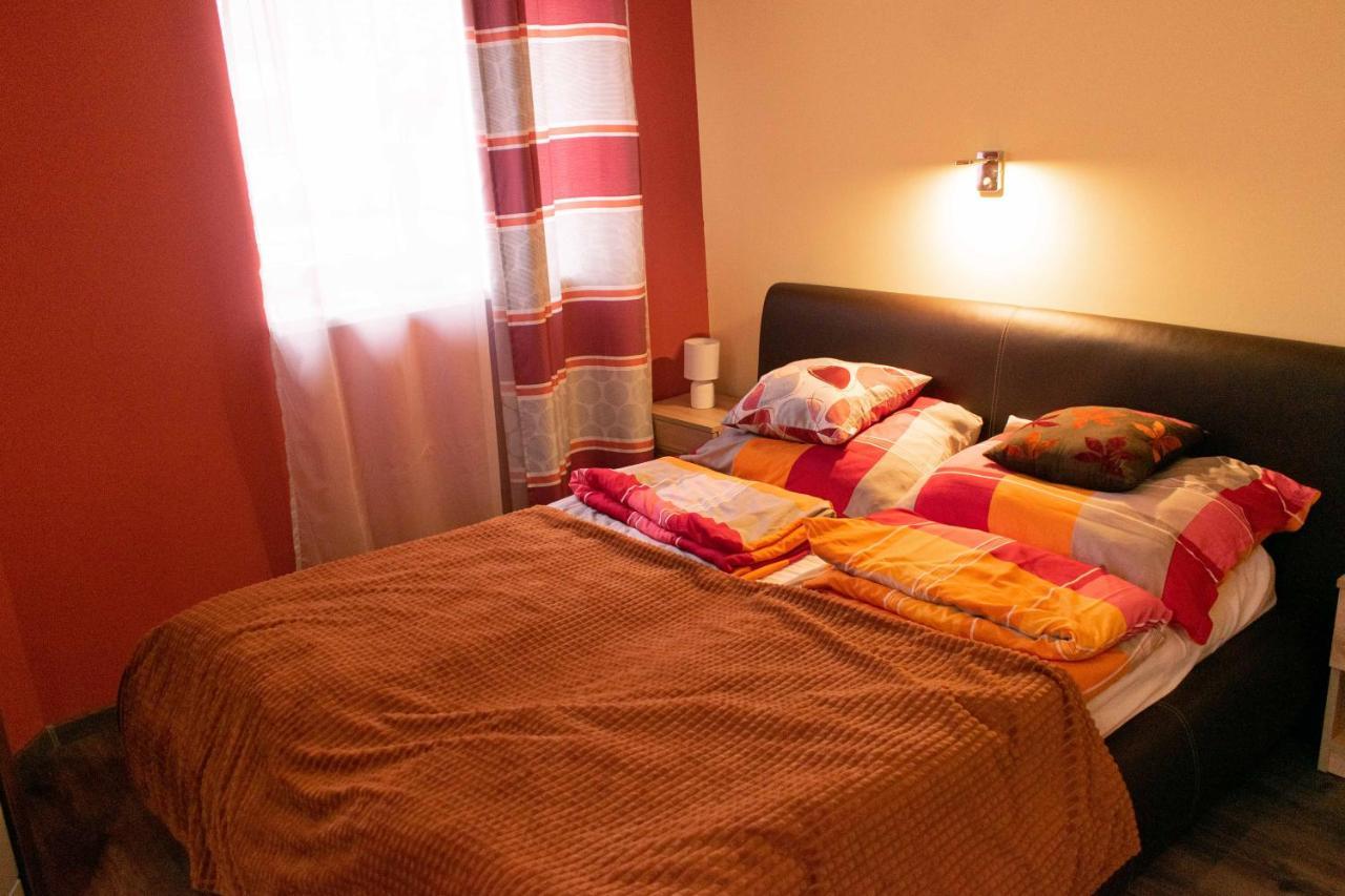 Borostyan Apartmanhaz Mórahalom Extérieur photo