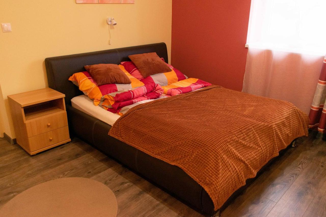 Borostyan Apartmanhaz Mórahalom Extérieur photo