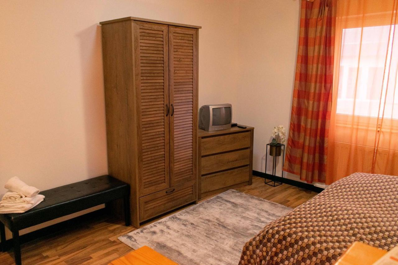 Borostyan Apartmanhaz Mórahalom Extérieur photo