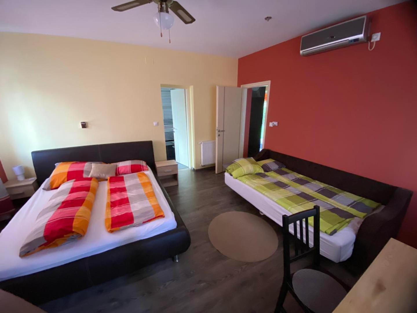 Borostyan Apartmanhaz Mórahalom Extérieur photo